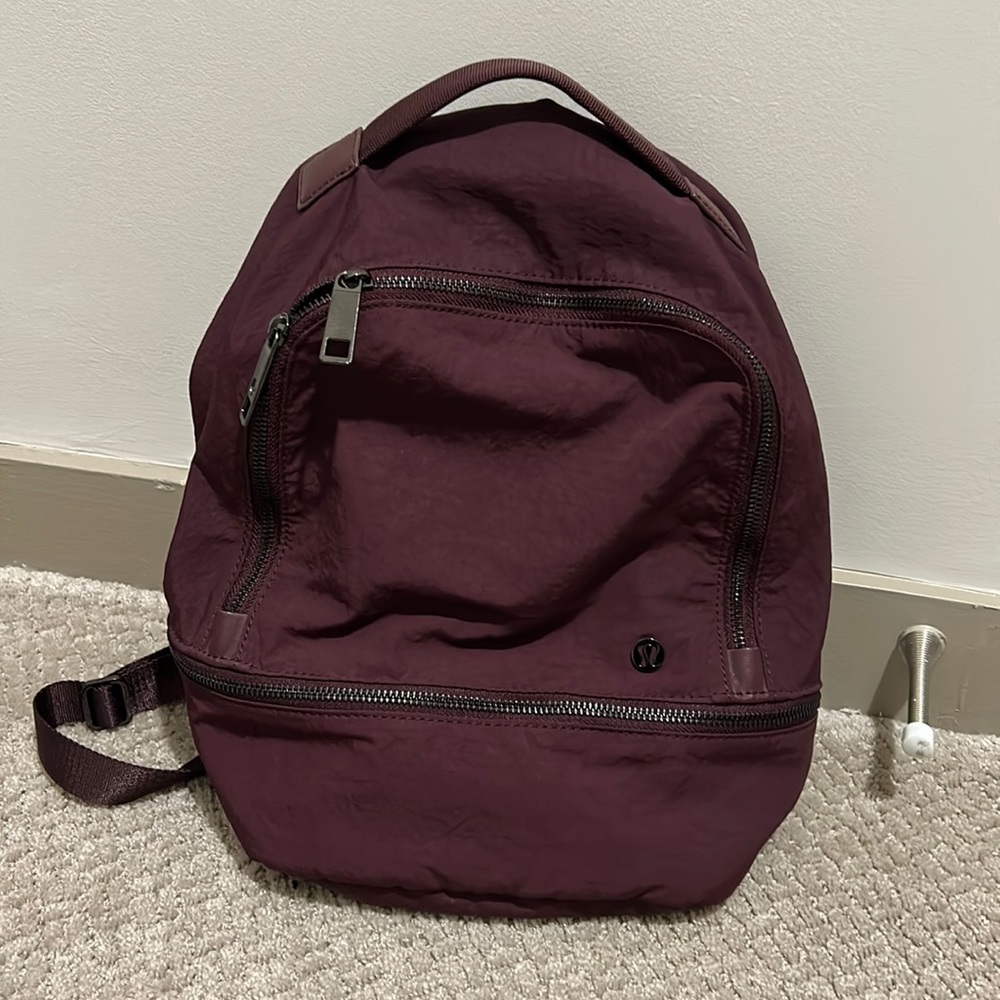 Lululemon maroon backpack